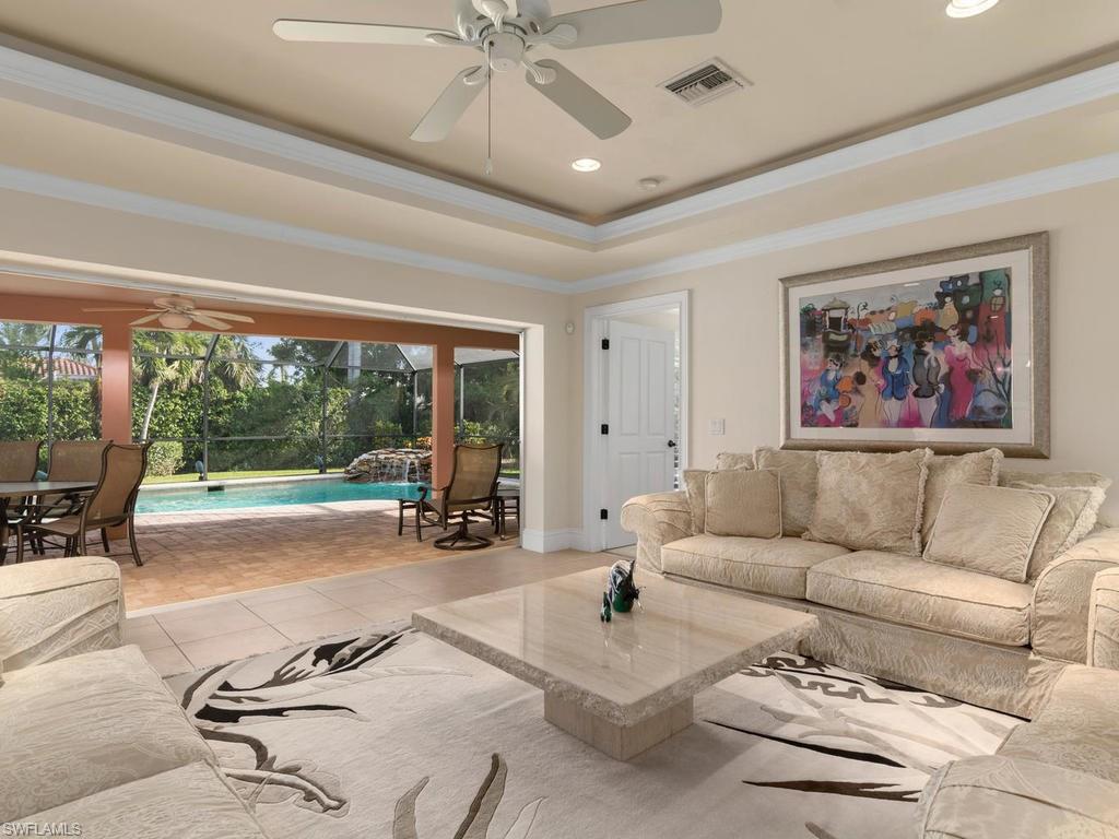 PARK SHORE - Residential