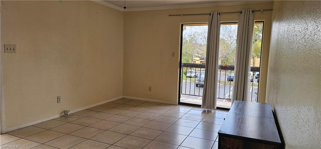 VILLAGE CREEK - Residential Lease