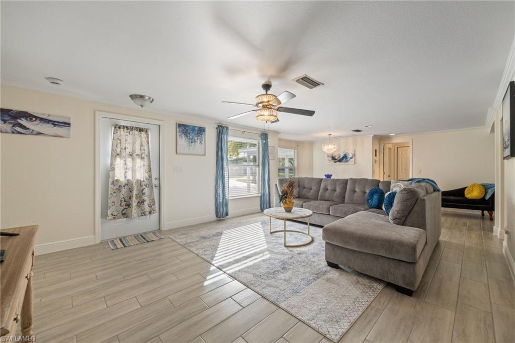 EAST LAKE COLONY - Residential