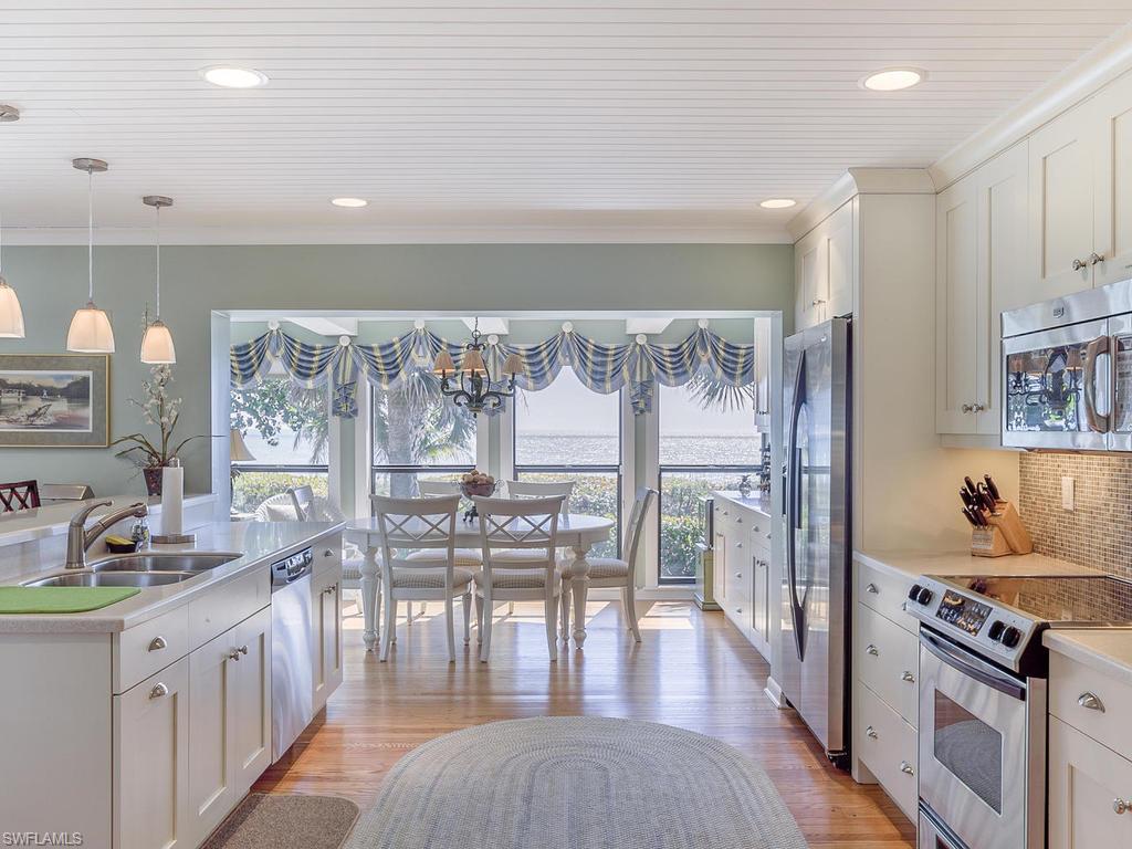 METES AND BOUNDS - Residential