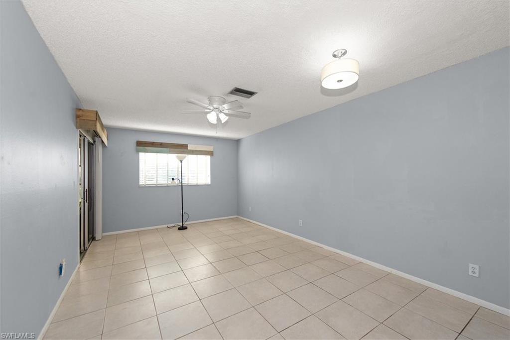 SOUTH POINTE VILLAS CONDO - Residential