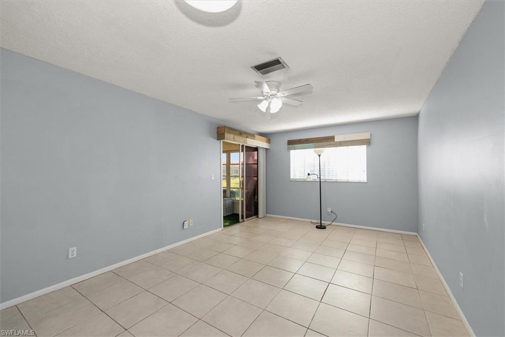 SOUTH POINTE VILLAS CONDO - Residential