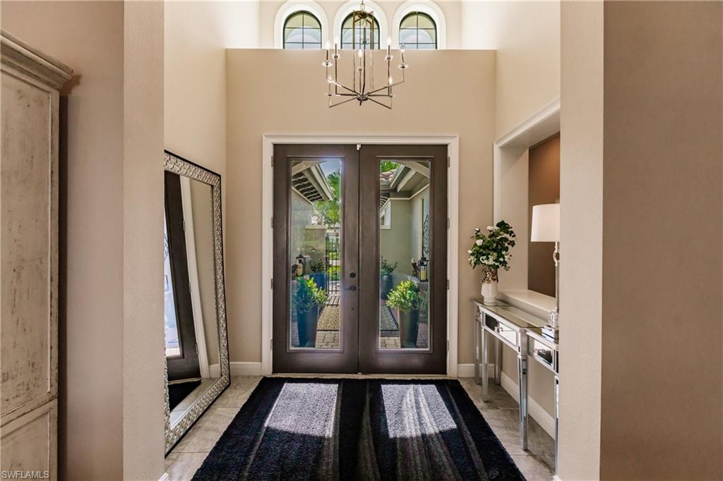 TWIN EAGLES - Residential