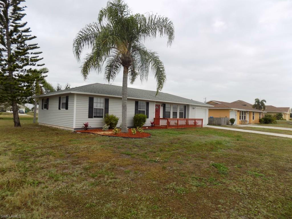 CAPE CORAL - Residential