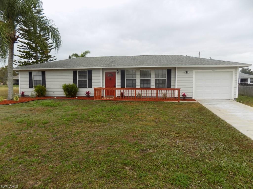 CAPE CORAL - Residential