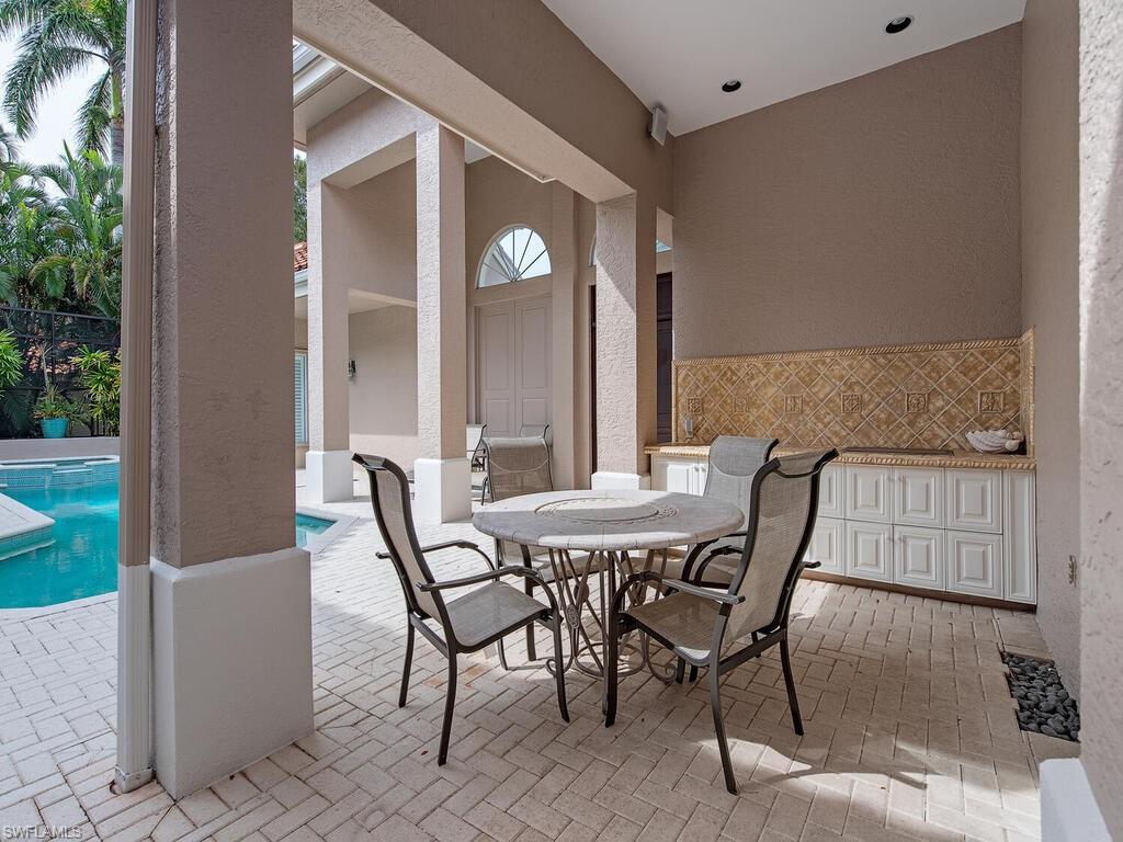 OLDE NAPLES - Residential