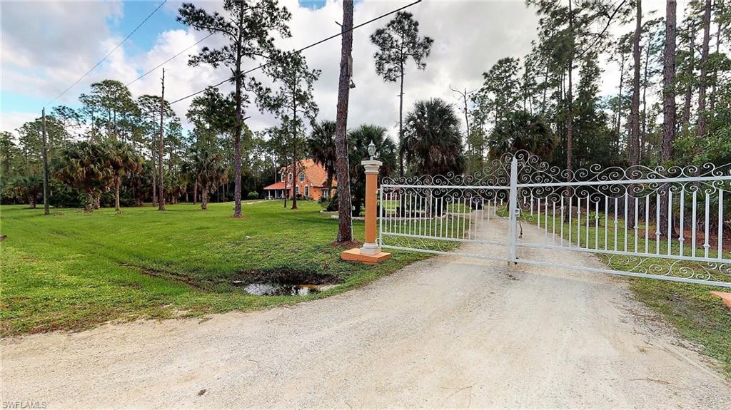 GOLDEN GATE ESTATES - Residential