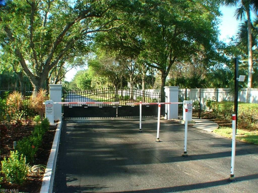 PINE RIDGE OF FORT MYERS VILLAGE - Residential