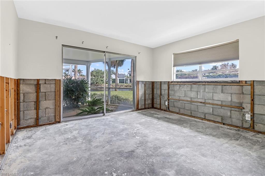 PARK SHORE - Residential