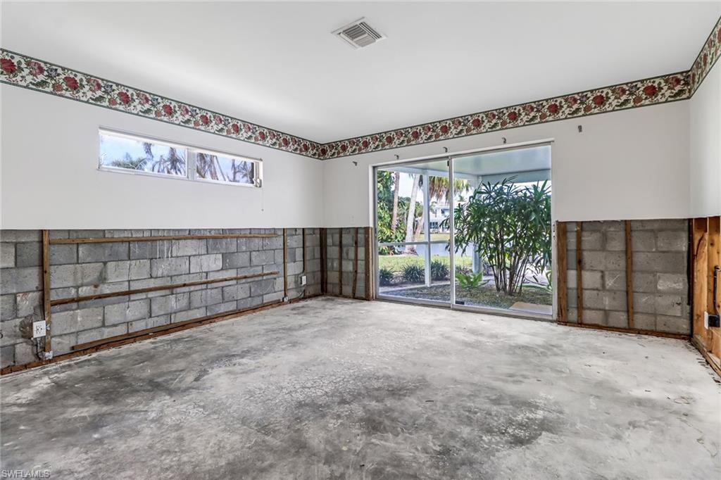 PARK SHORE - Residential