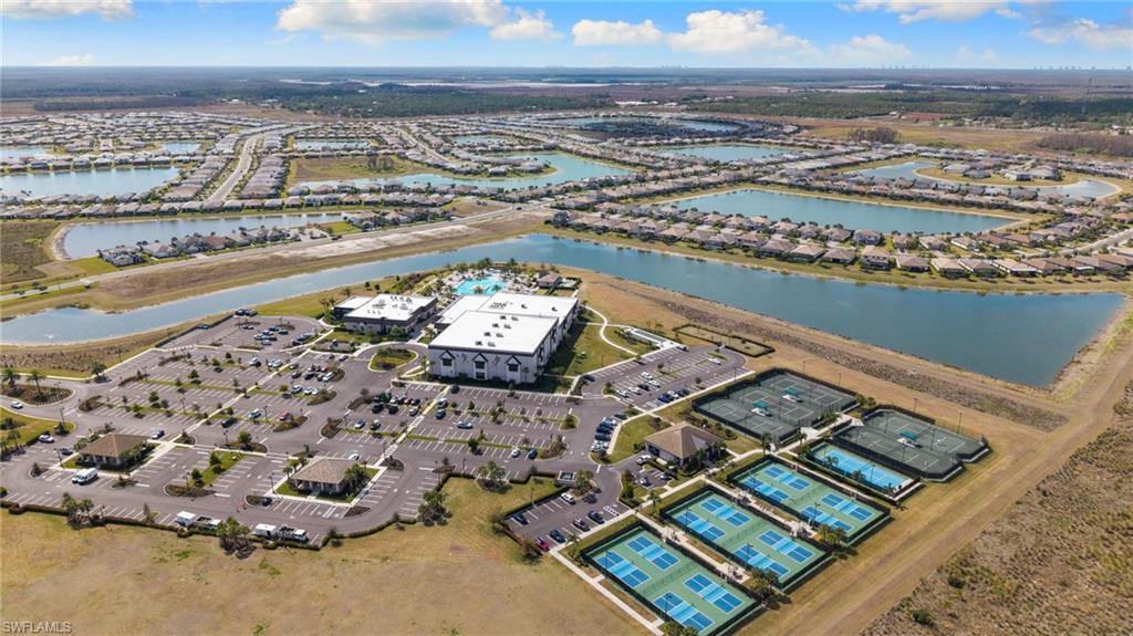 VERDANA VILLAGE - Residential