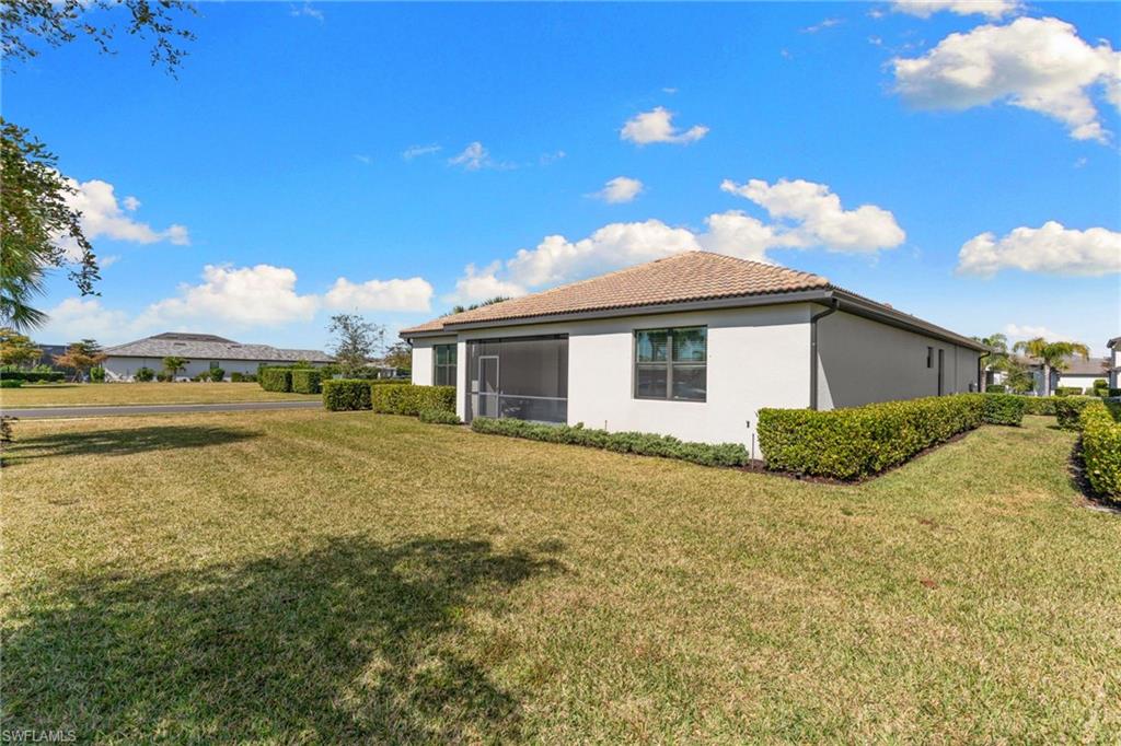 VERDANA VILLAGE - Residential