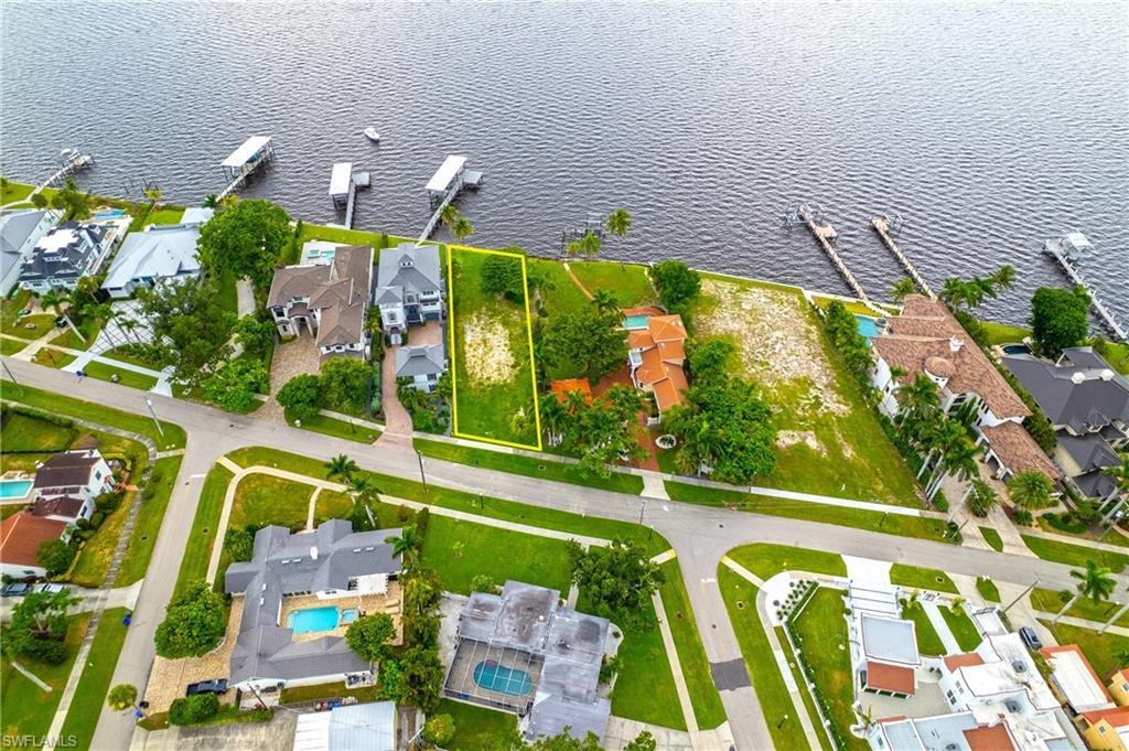 VALENCIA TERRACE - Land