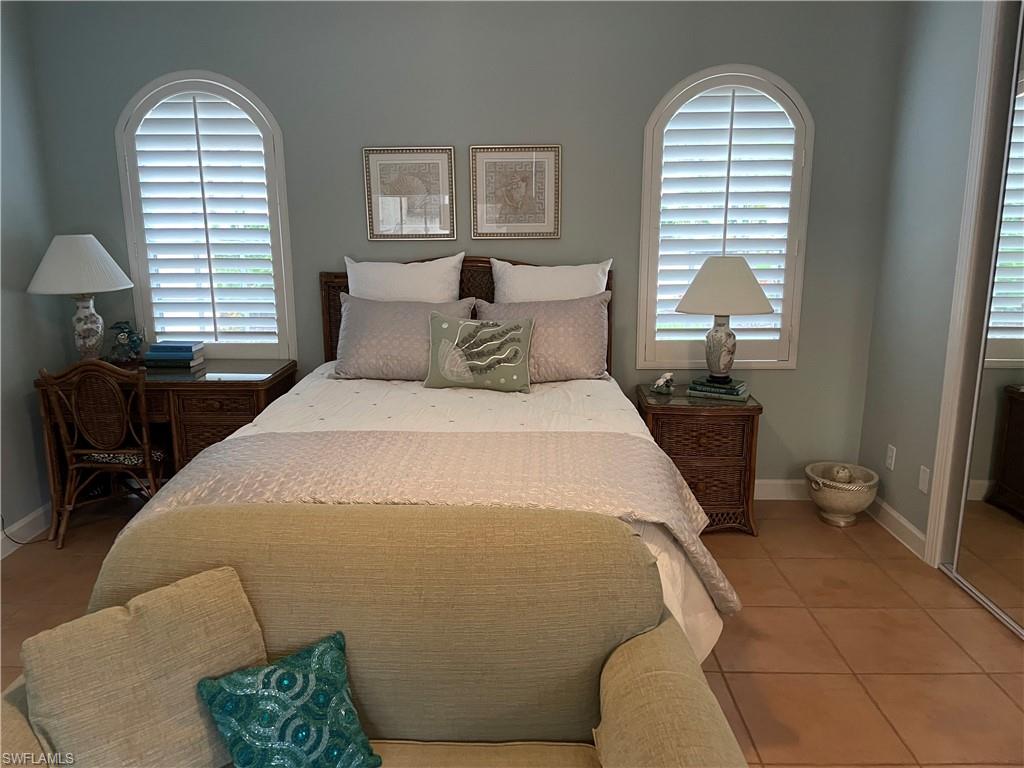 COTTAGES AT PELICAN LANDING - Residential Lease