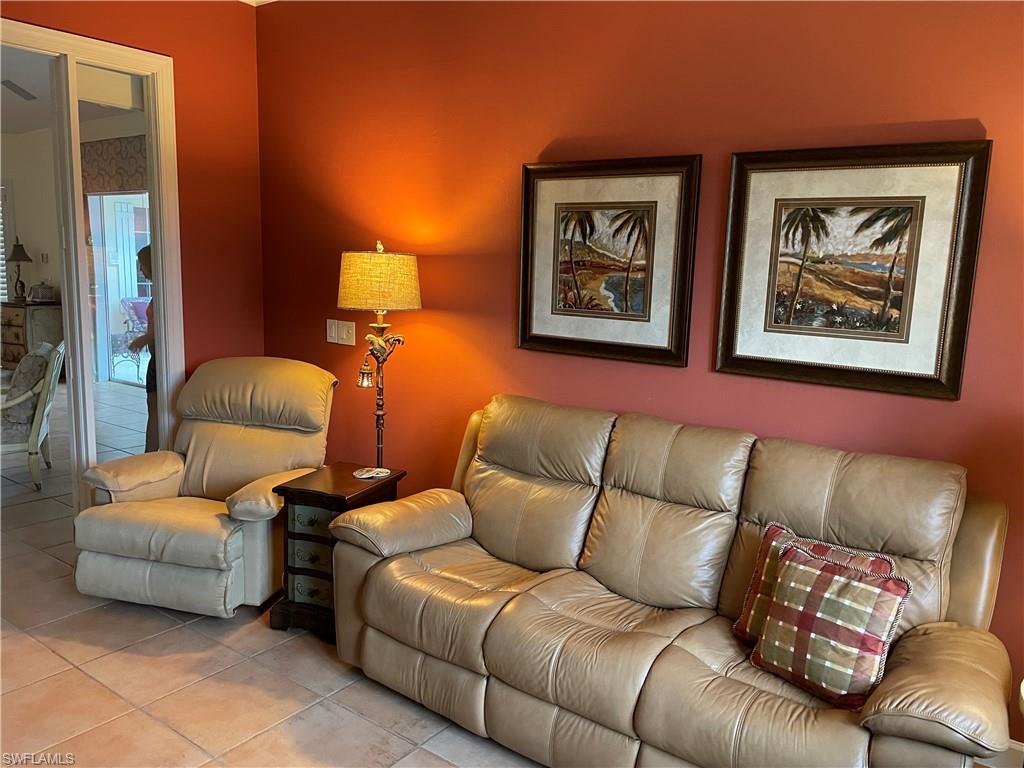 COTTAGES AT PELICAN LANDING - Residential Lease