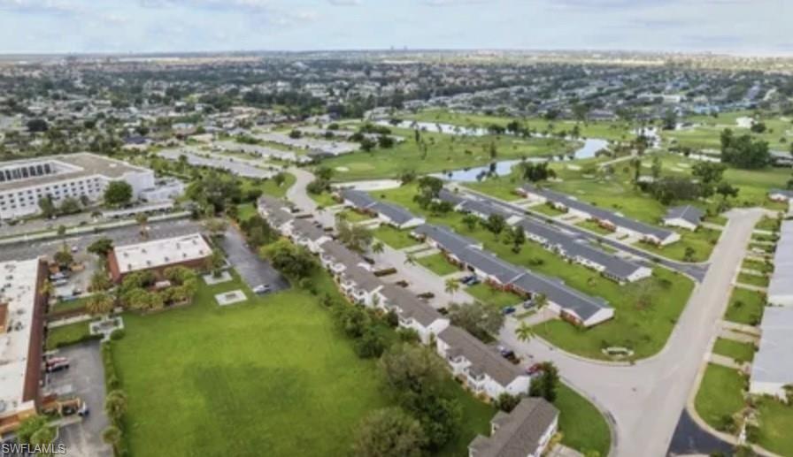 MYERLEE SQUARE CONDO - Residential Lease