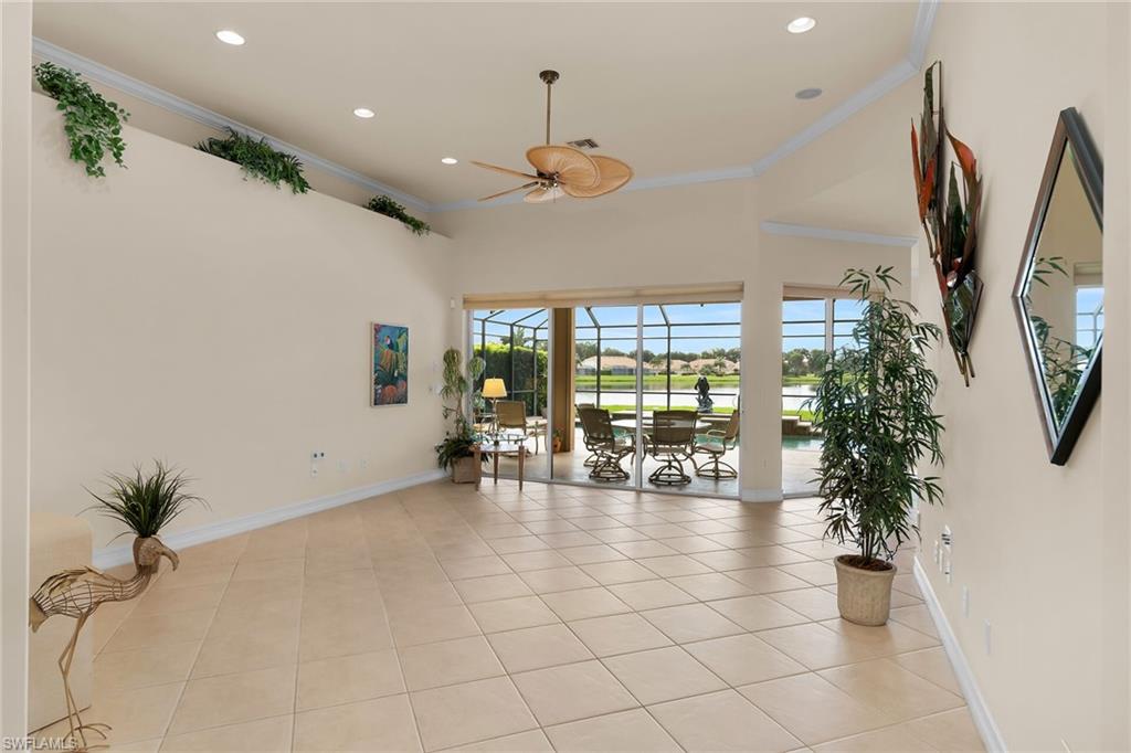 6718 Crowned Eagle LN