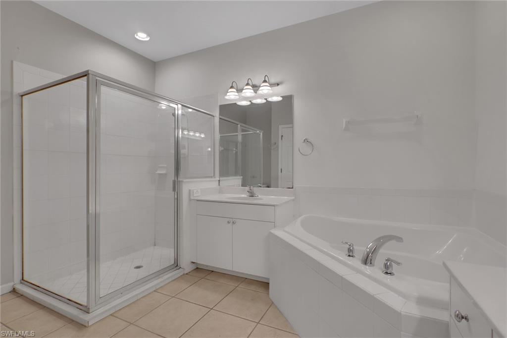 QUINCY SQUARE - Residential Lease