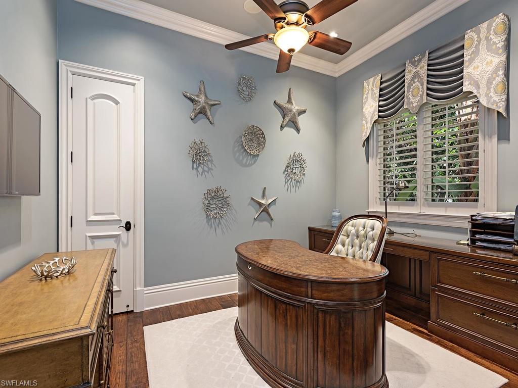 MOORINGS - Residential