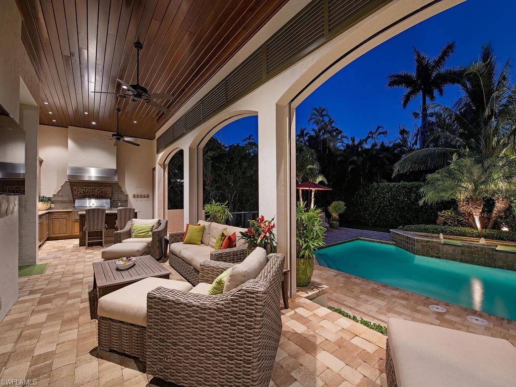 MOORINGS - Residential