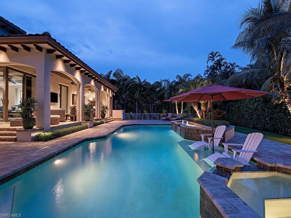 MOORINGS - Residential