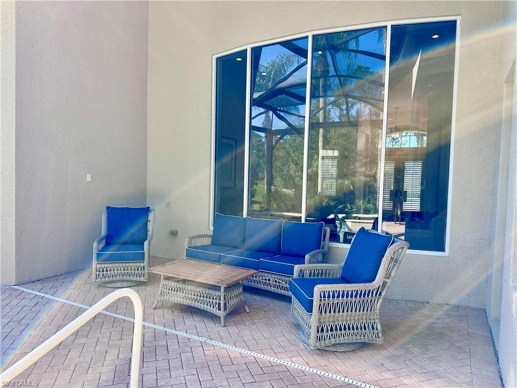 AREZZO - Residential Lease