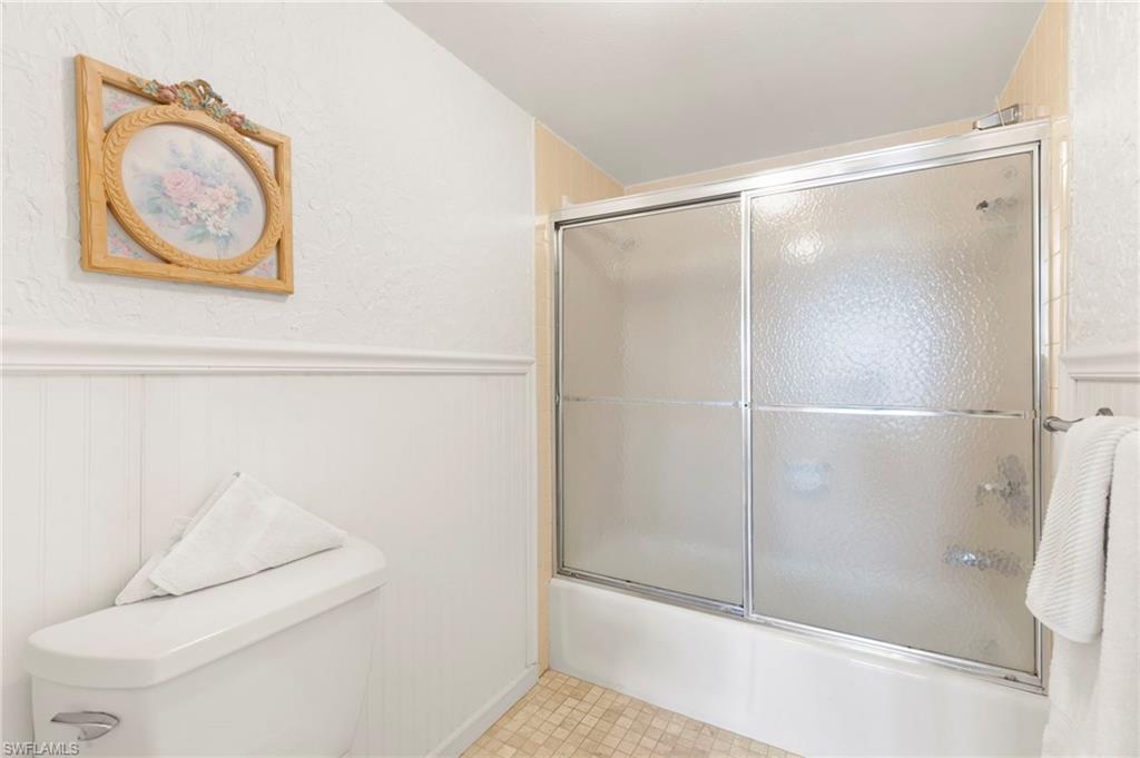 MARISOL PLAZA - Residential