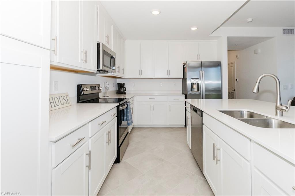 THE NATIONAL GOLF & COUNTRY CLUB AT AVE MARIA - Residential Lease