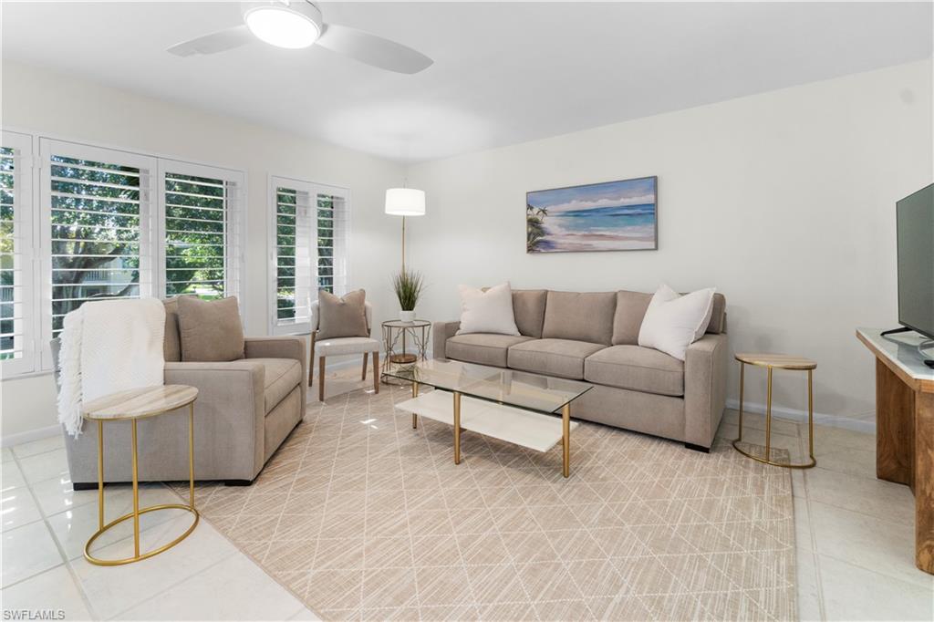 BEACH BREEZE - Residential Lease