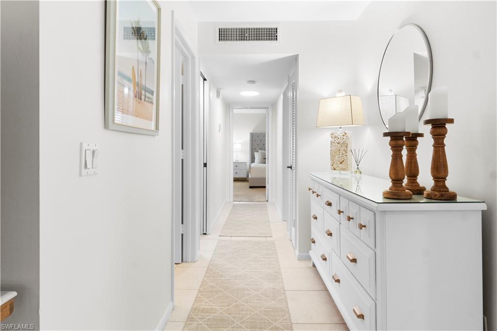 BEACH BREEZE - Residential Lease