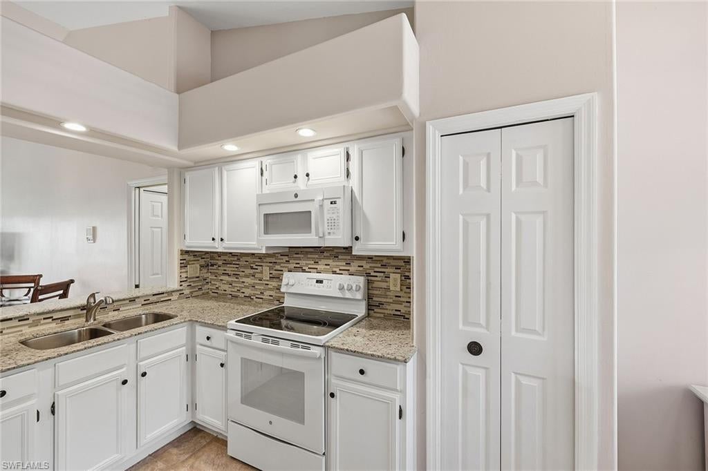 13040 Amberley CT 508
