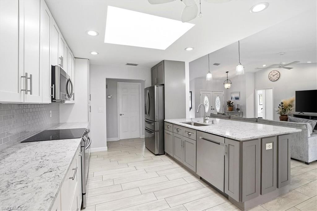 EAGLE RIDGE - Residential