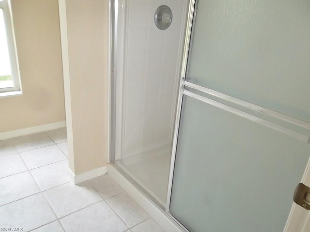 GLADIOLUS PRESERVE - Residential