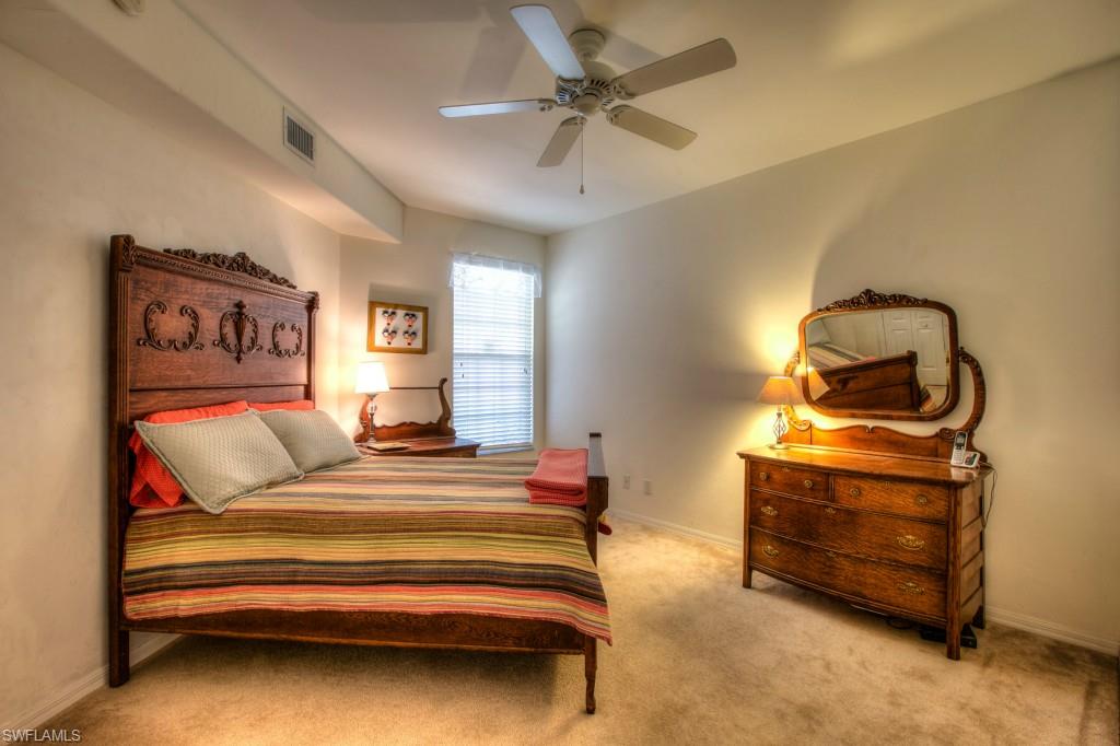 HIDDEN LAKES - Residential