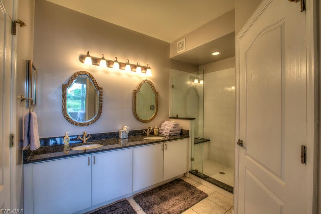 HIDDEN LAKES - Residential