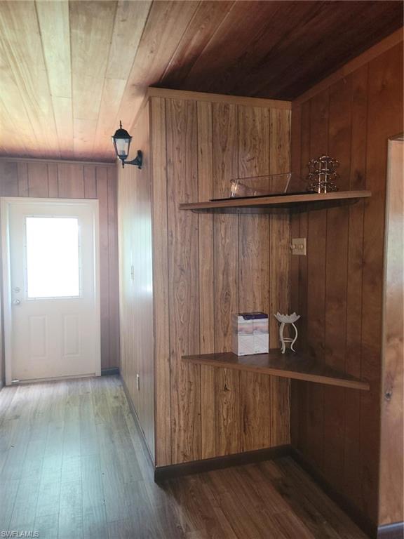 MOORE HAVEN - Residential