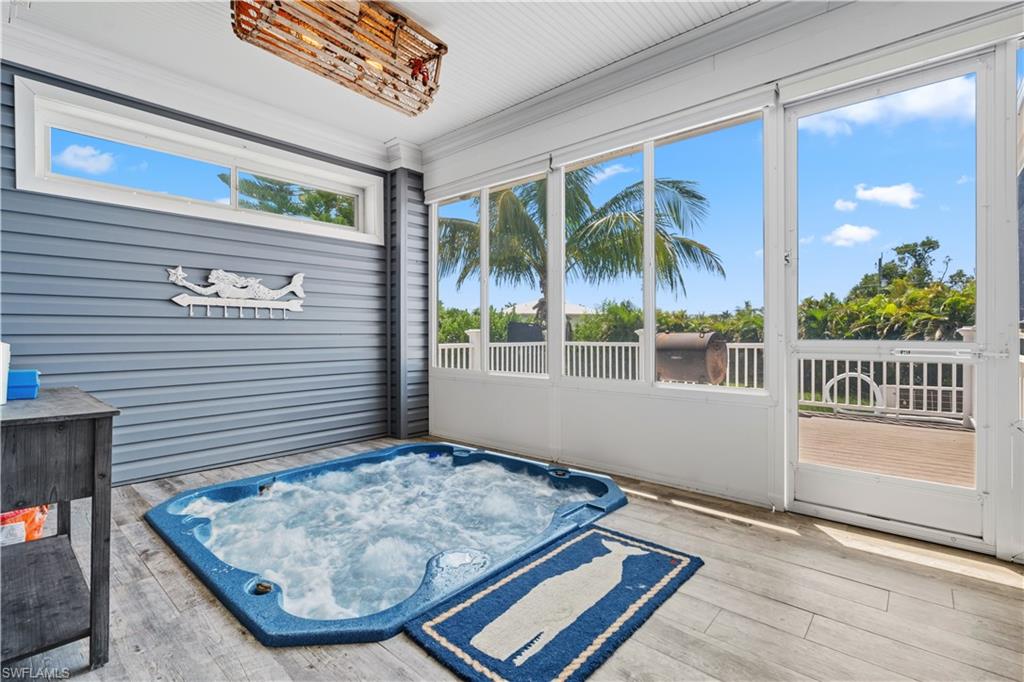 PORT CHARLOTTE - Residential