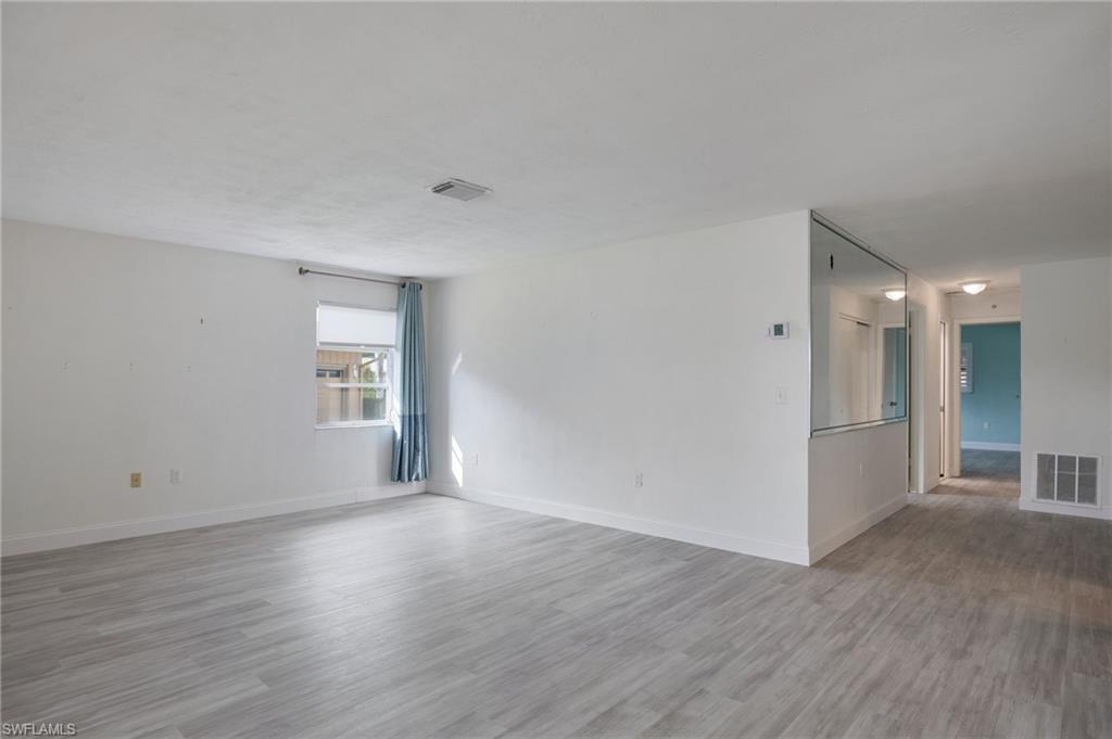 WHISKEY CREEK VILLAGE GREEN - Residential