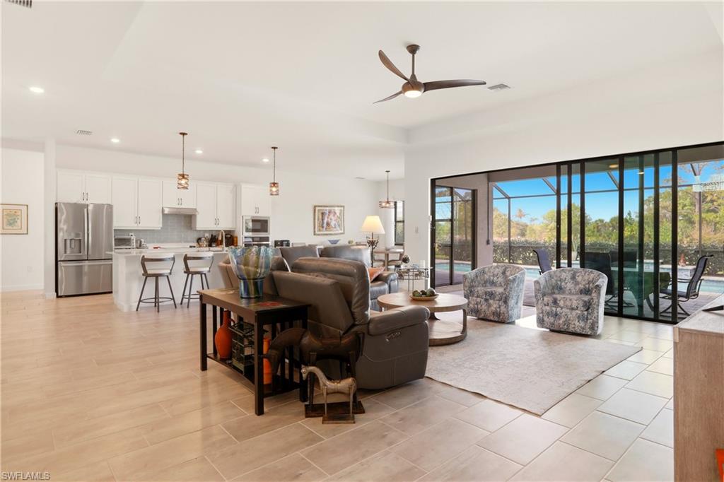 REMINGTON OAKS - Residential