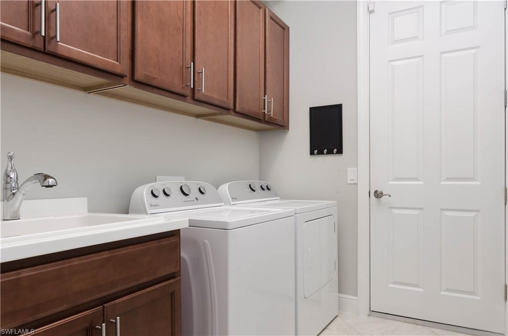 HAMPTON PARK - Residential