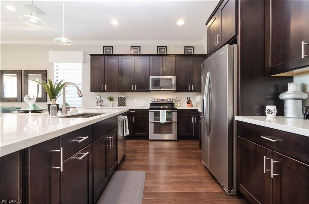 HAMPTON PARK - Residential