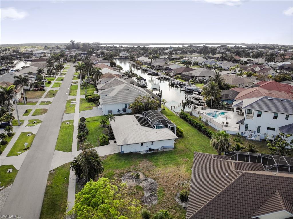 MARCO ISLAND - Residential
