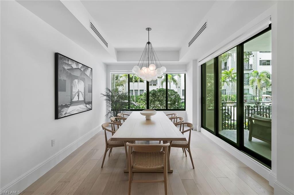 QUATTRO AT NAPLES SQUARE - Residential