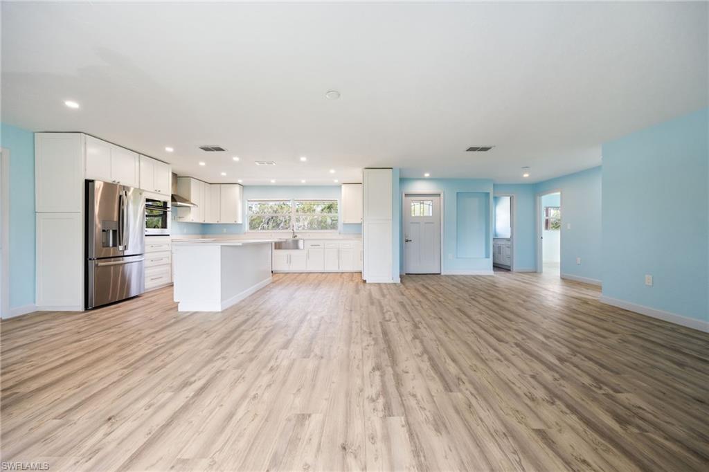 ISLAND PARK - Residential