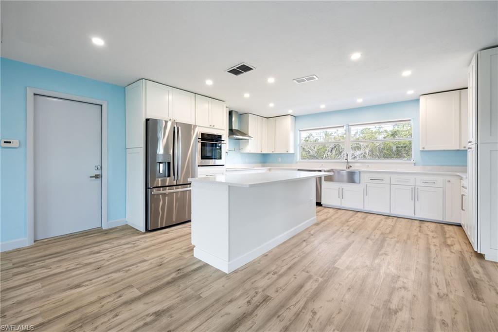 ISLAND PARK - Residential