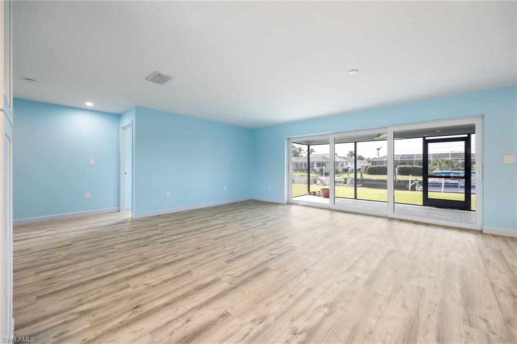 ISLAND PARK - Residential