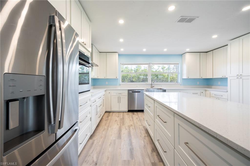 ISLAND PARK - Residential