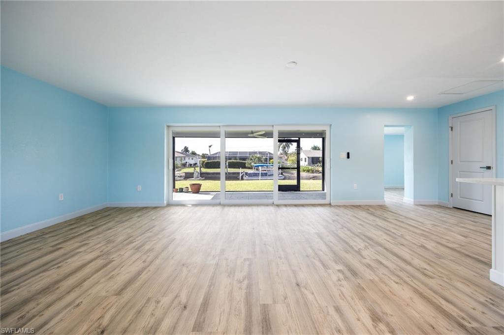 ISLAND PARK - Residential