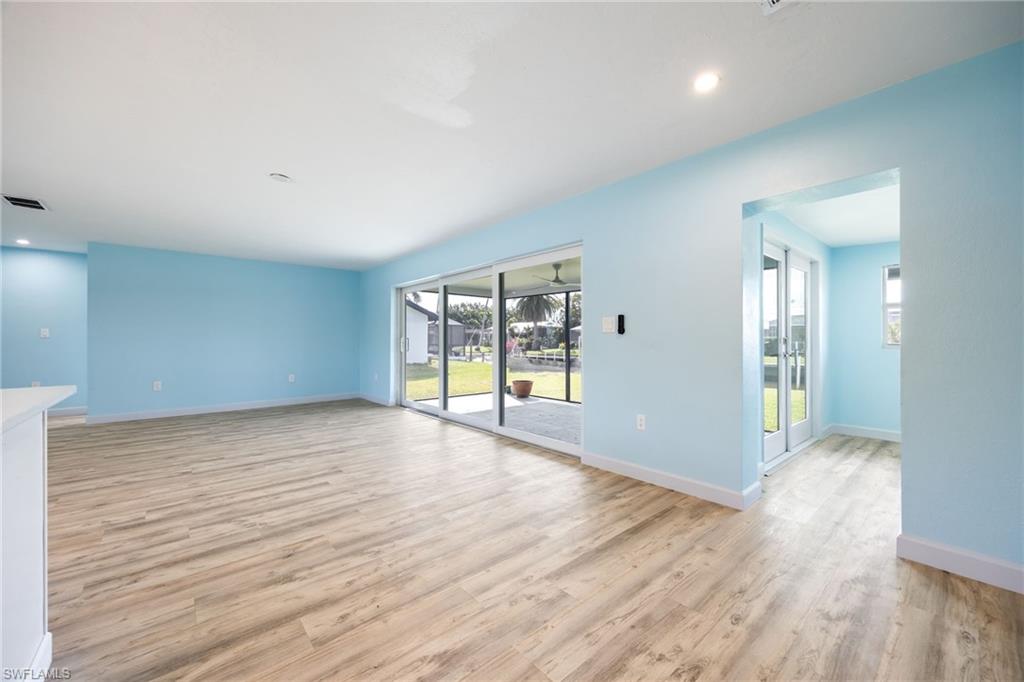 ISLAND PARK - Residential