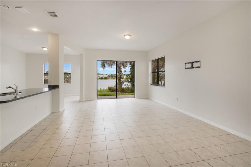 COQUINA AT MAPLE RIDGE - Residential Lease